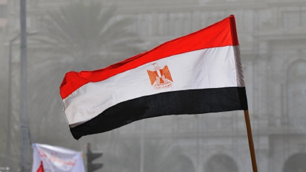 مصر.. المشدد 10 سنوات لأم قتلت نجلها لكثرة بكائه