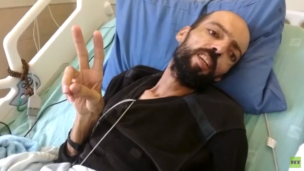 كشف تفاصيل الاتفاق.. الأسير خليل عواودة لـ RT: نصر في "ملحمة الجوع ضد الركوع" (فيديو)