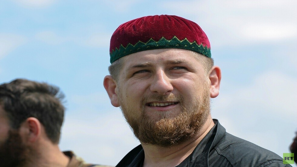 قديروف يعلن عن هجوم واسع النطاق لقوات "أخمات" الخاصة في جمهورية دونيتسك