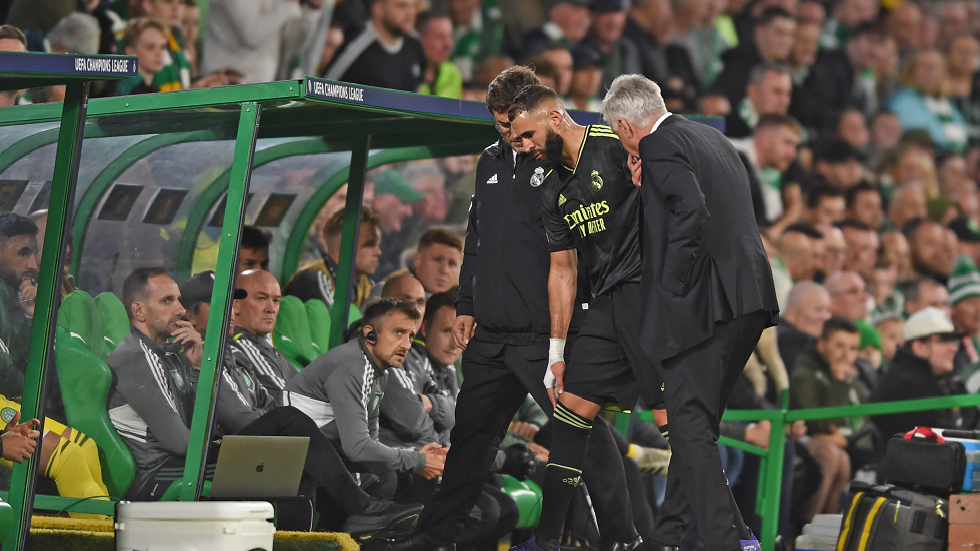 ريال مدريد يعلن طبيعة إصابة بنزيما وصحيفة إسبانية تكشف مدة غيابه