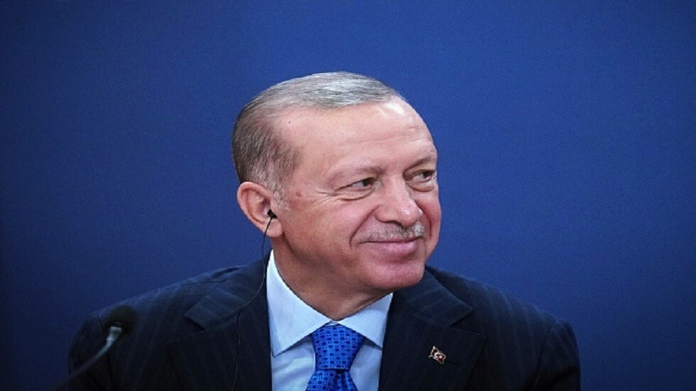 أردوغان: الأسلحة الأوروبية الممنوحة لأوكرانيا ليست إلا خردة!