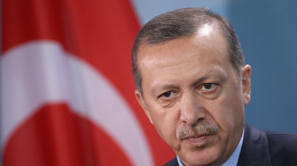 أردوغان يعلن القبض على قيادي كبير في "داعش" (صور)