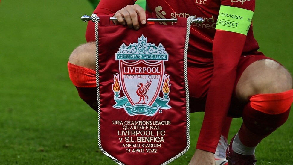 ليفربول يكشف عن طريقة تكريم الملكة إليزابيث أمام أياكس أمستردام
