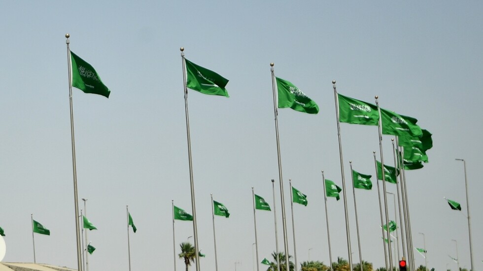 السعودية.. السلطات تتحرك بعد حادثة طالبة القطيف (فيديو)