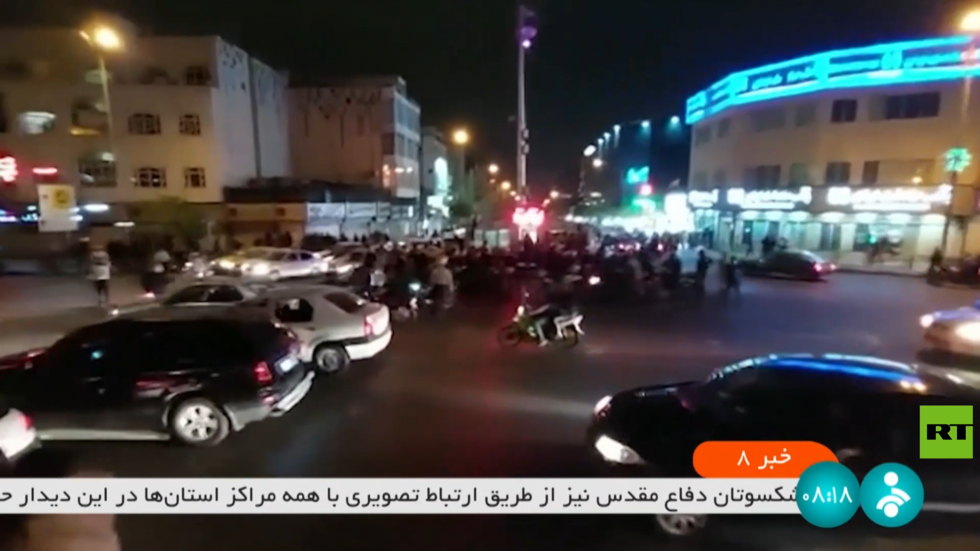 استمرار الاحتجاجات على مقتل مهسا أميني في طهران