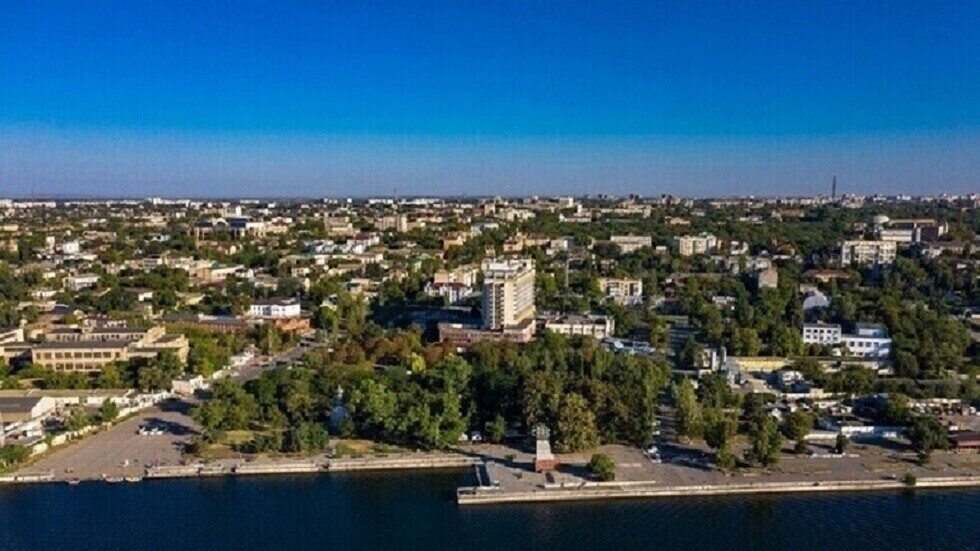 قوات كييف تقصف مقاطعة خيرسون مخلفة دمارا ومصابين