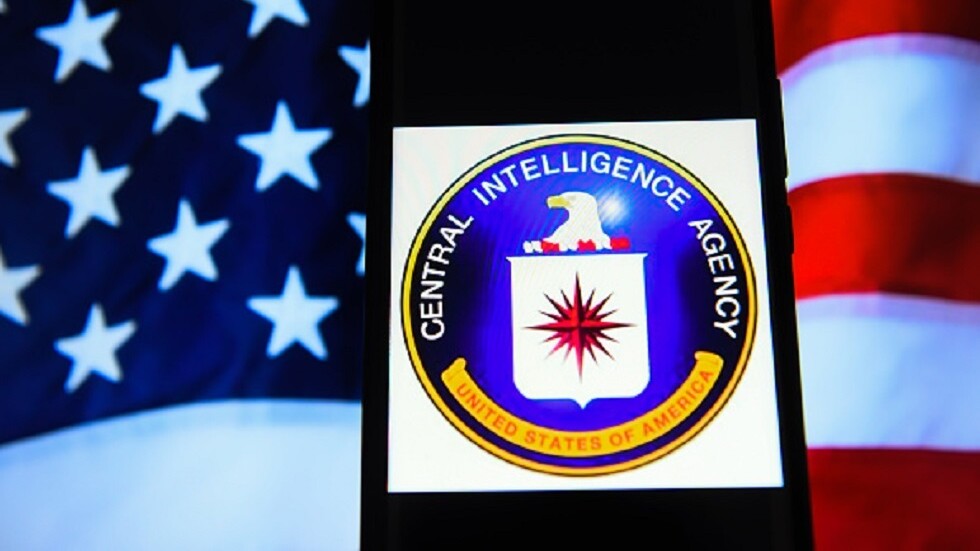 متحف CIA يعرض مجسما للمنزل الذي عاش فيه زعيم تنظيم القاعدة أيمن الظواهري (صور)