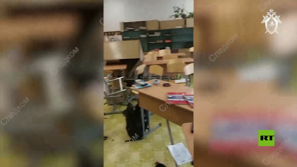 مشاهد من موقع إطلاق النار في مدرسة روسية