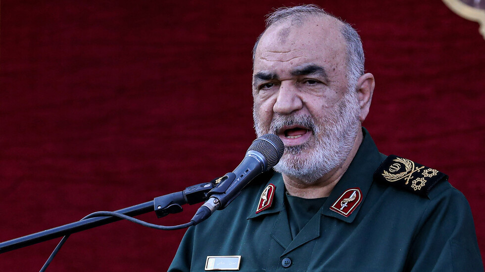 قائد الحرس الثوري الإيراني يوجه رسالة للشباب المحتجين في البلاد ويخاطب واشنطن والرياض ولندن