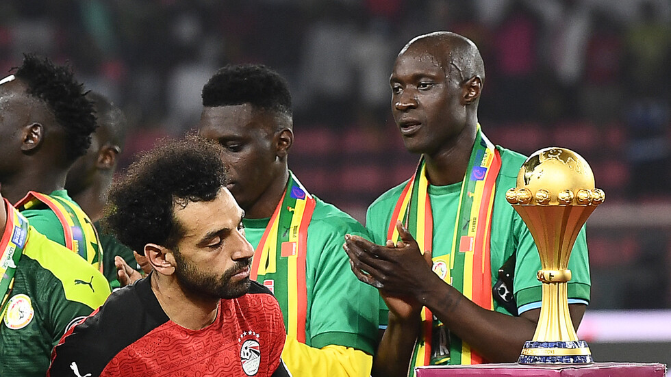 بعد سحبه من غينيا.. كاف يعلن فتح باب التقدم لاستضافة أمم إفريقيا 2025