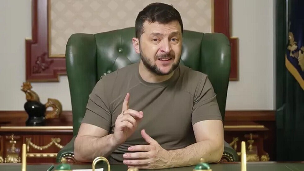 متحدث زيلينسكي يوضح تصريحه حول دعوته الناتو لضرب روسيا