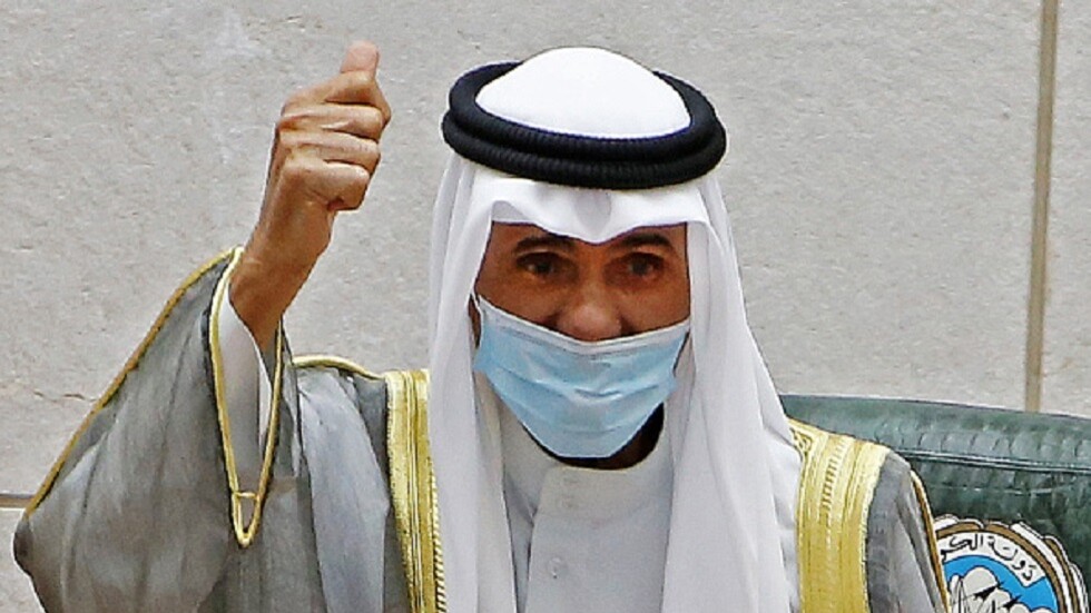 أمير الكويت يتوجه إلى إيطاليا للعلاج (فيديو)