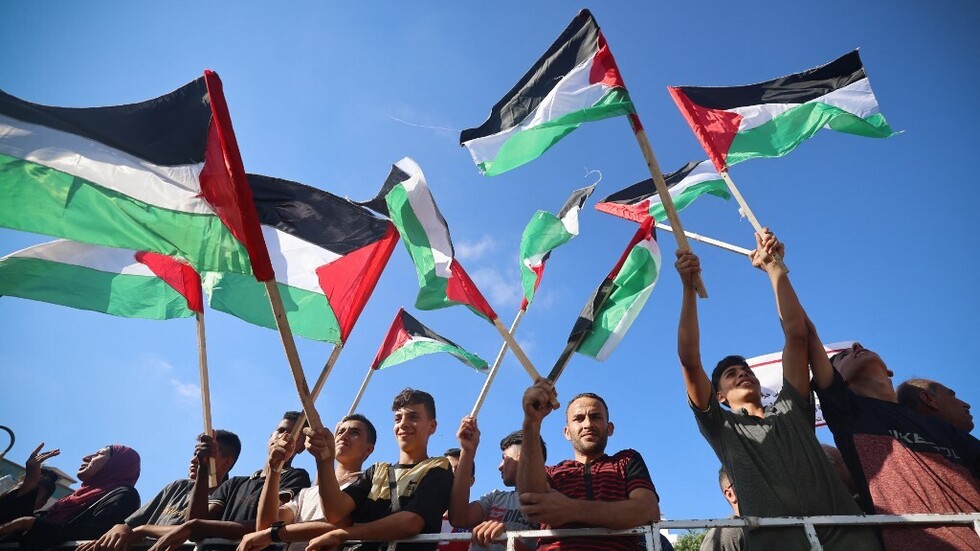 الفصائل الفلسطينية المجتمعة في الجزائر تتوصل إلى "ورقة مصالحة"