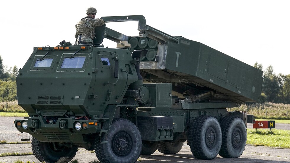 شركة "لوكهيد مارتن" تخطط لزيادة صناعة أنظمة HIMARS الصاروخية