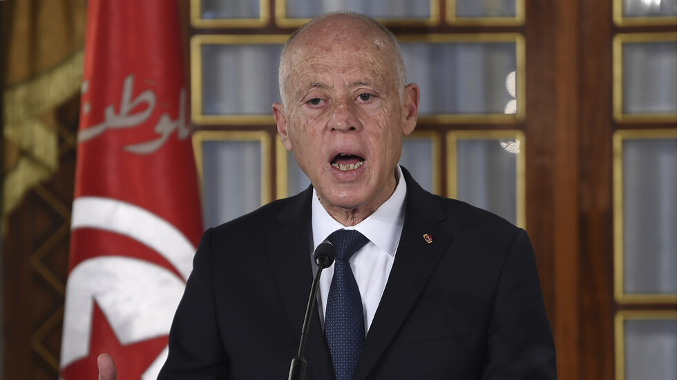 قيس سعيد يبحث مع نجلاء بودن آثار التغيرات التي يشهدها العالم على تونس