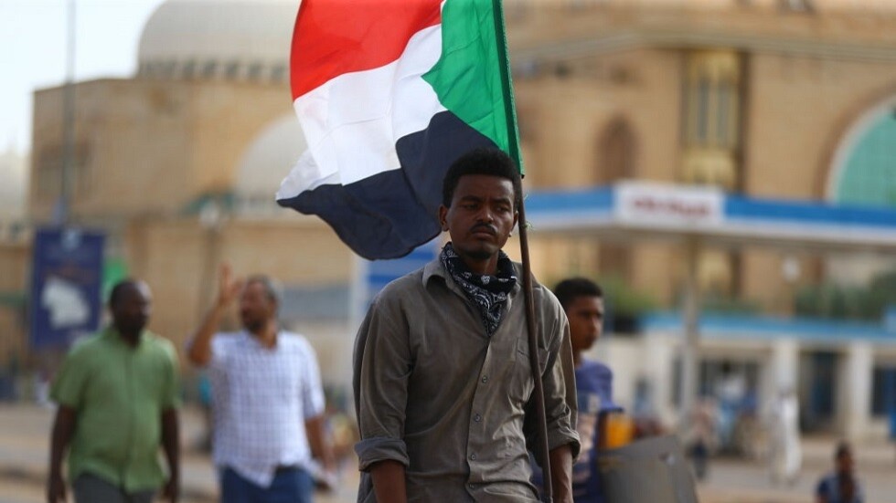 السودان.. السلطات تؤكد حرصها على حماية المتظاهرين