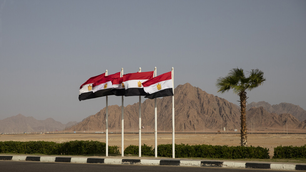 مصر..محافظ جنوب سيناء يعلن شرم الشيخ أول مدينة صديقة للبيئة في الشرق الأوسط
