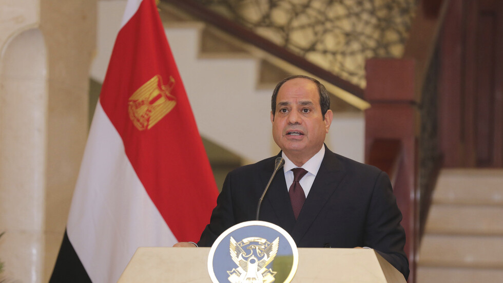 مصر.. السيسي يعلق على 