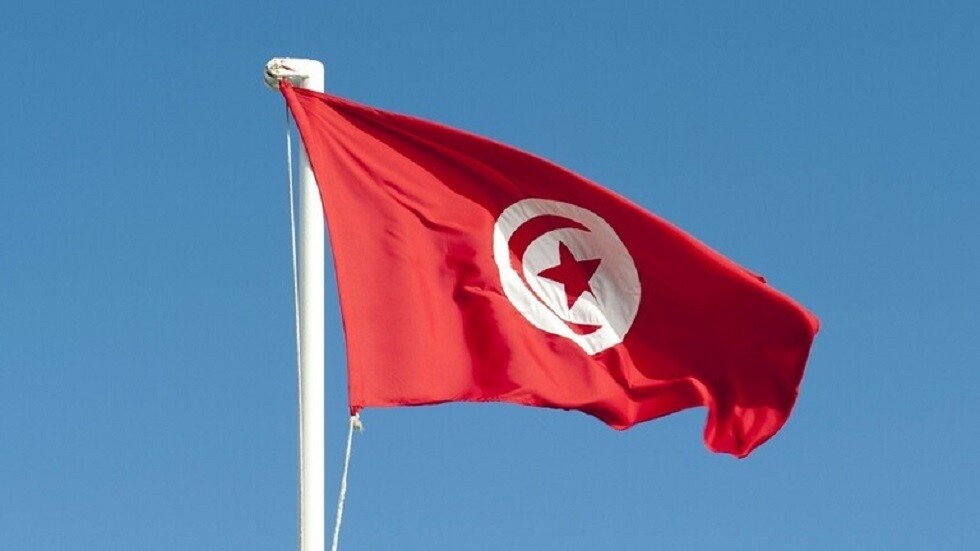 تونس.. العثور على جثة عشريني متدلّية من شجرة في القيروان