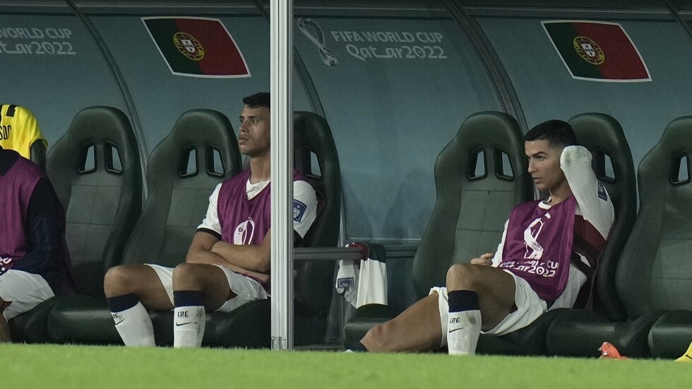 المغرب بانتظار الفائز.. مفاجأة في تشكيلة البرتغال ضد سويسرا
