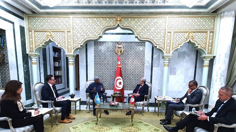 باتيلي والجرندي يبحثان سبل تشجيع الأطراف الليبية على الحوار في بلادهم