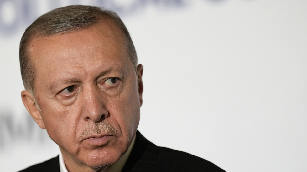 أردوغان يلمّح إلى ترشحه لولاية أخيرة للرئاسة التركية في عام 2023