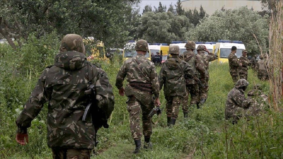 وزارة الدفاع الجزائرية تكشف هوية 3 أشخاص قتلهم الجيش في تيبازة