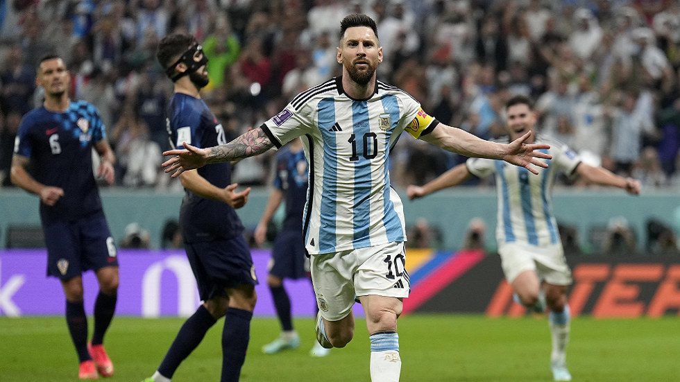 حضور جماهيري قياسي في مباراة الأرجنتين وكرواتيا