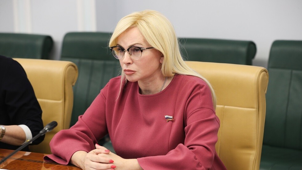 موسكو: إرسال واشنطن مستشارين عسكريين إلى أوكرانيا تحد صريح لروسيا
