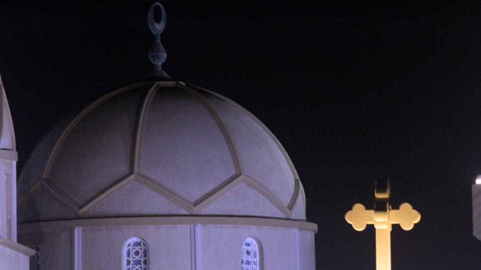 مفتي مصر السابق يعلق على احتفال المسلمين بعيد الميلاد