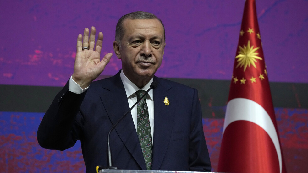أردوغان: عدد اللاجئين العائدين إلى سوريا سيزداد