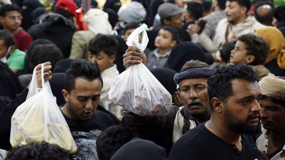 وزير الخارجية اليمني يهاجم الحوثيين ويؤكد الانفتاح على جهود السلام