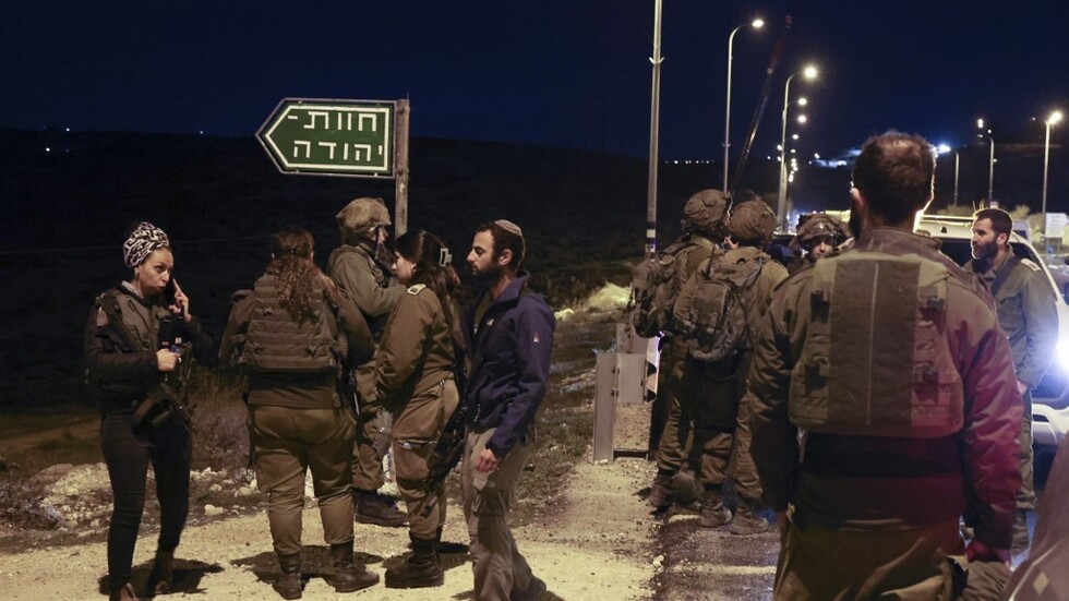 اشتباكات بين القوات الإسرائيلية وشبان فلسطينيين في الضفة الغربية