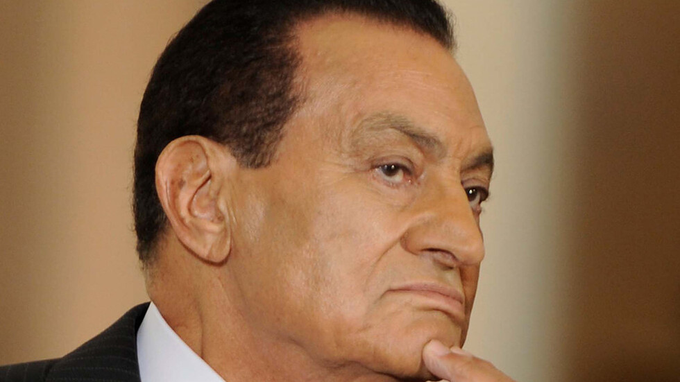 سكرتير مبارك يكشف موقف الرئيس الراحل من الجيش المصري مع شعوره باقتراب نهاية حكمه
