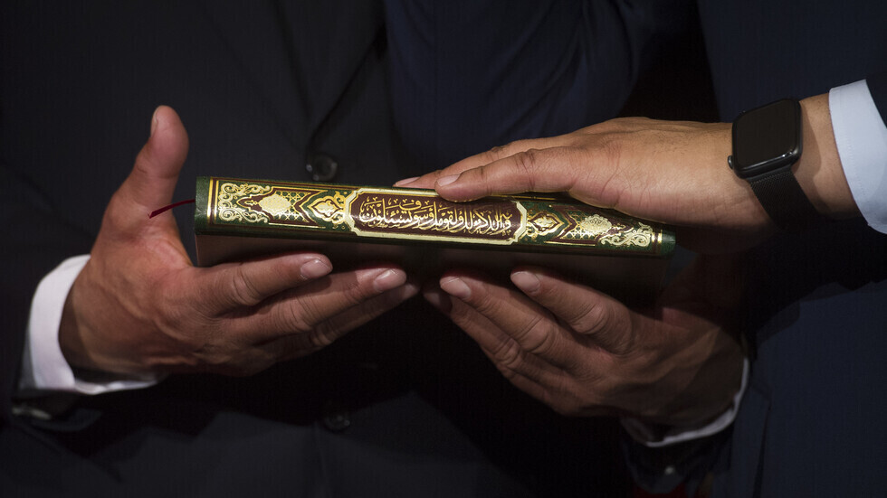 موسكو: حرق القرآن الكريم استفزاز وقح وجاهل ولا ينمّ عن حرية التعبير والديمقراطية