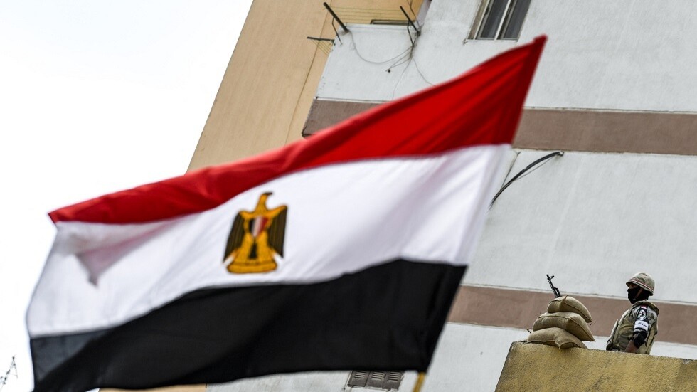 مصر.. حبس "بسة" و"وردة" 15 يوما بتهمة الانضمام لجماعة إرهابية