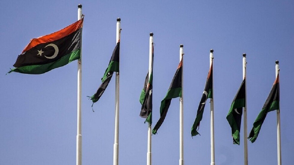 ليبيا.. اشتباكات بين مجموعات مسلحة في محيط مطار طرابلس