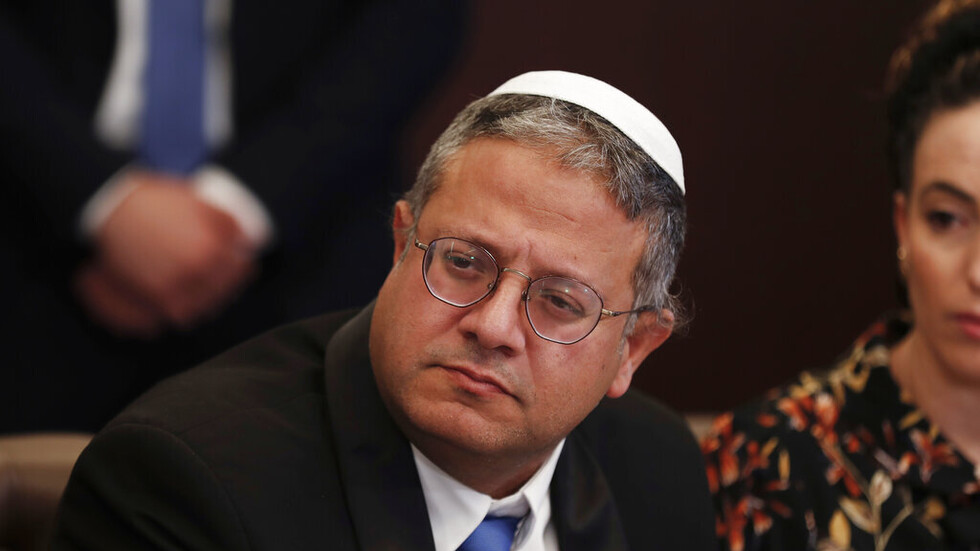 "هذا ليس حي الأمل في السجن؟".. بن غفير يأمر بإغلاق مخابز الأسرى الفلسطينيين
