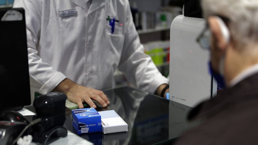 نقيب صيادلة لبنان: أدوية السرطان والأمراض المستعصية مقطوعة بنسبة 50%