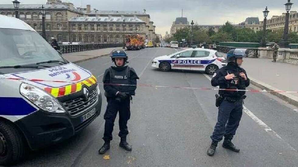 الشرطة الفرنسية تعثر على جثة جزائرية مشوّهة في حديقة بالعاصمة باريس