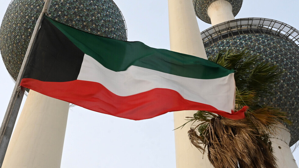 الكويت.. سجن باحث نفسي 7 سنوات لتسريبه مخدرات إلى السجناء