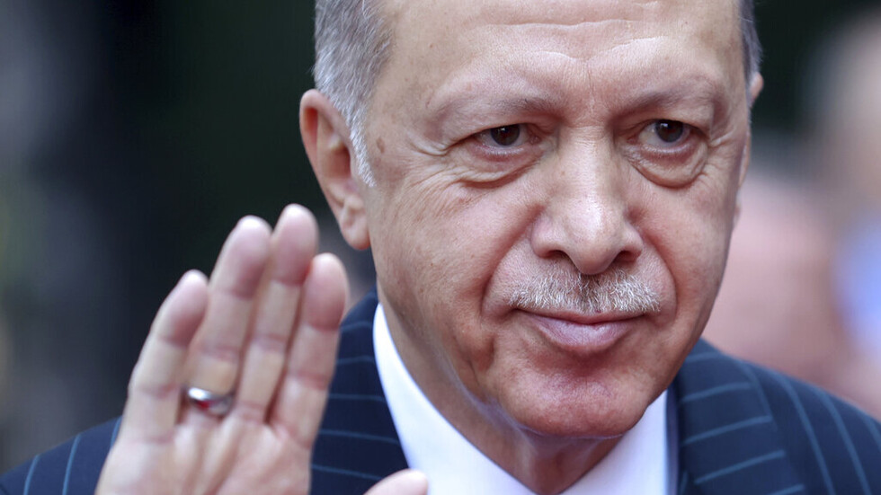 مصادر: أردوغان ملتزم بموعد الانتخابات الرئاسية