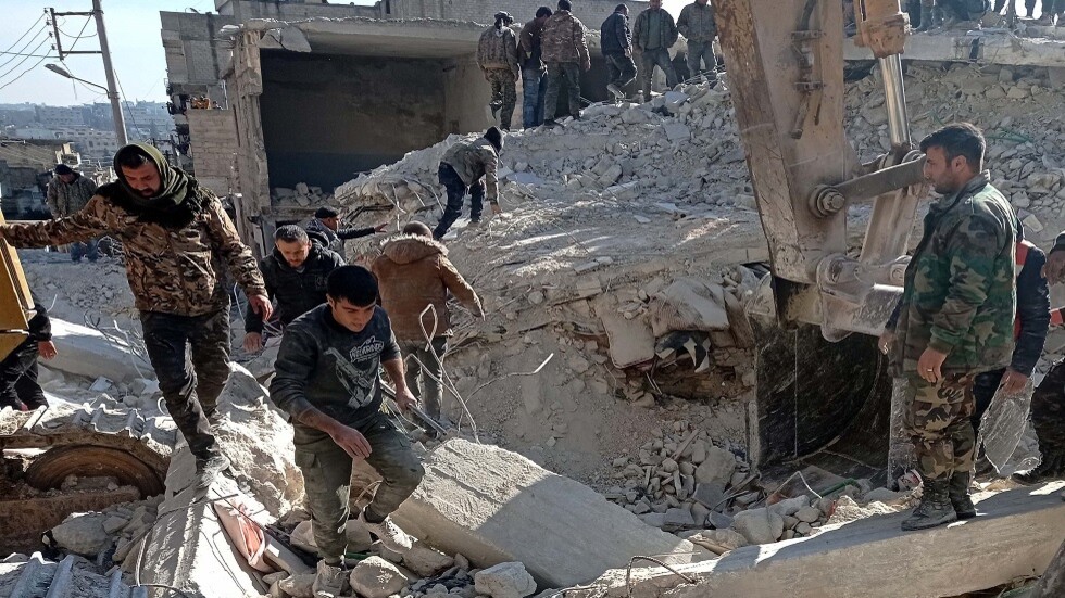 "فزعة" تجار الأردن و العقبة" إلى المتضررين في حلب السورية جراء الزلزال تلقى ترحيبا من الأهالي