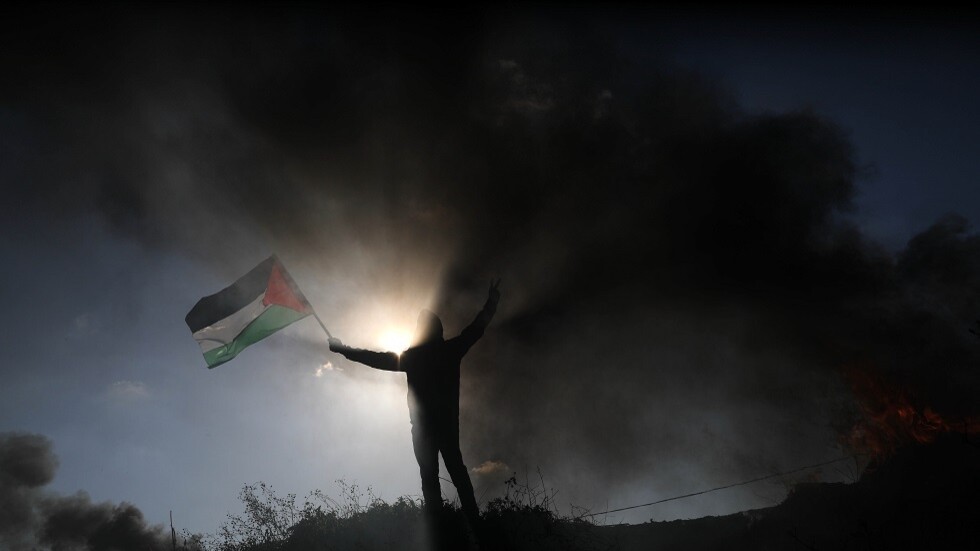 مراسل RT: إصابة شاب فلسطيني برصاص القوات الإسرائيلية شرقي قطاع غزة (صور)