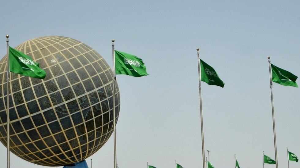 "عكاظ" تنشر تفاصيل زواج مسيار لسورية  من مليونير سعودي وقضية مطالبتها بميراث 21 مليون دولار