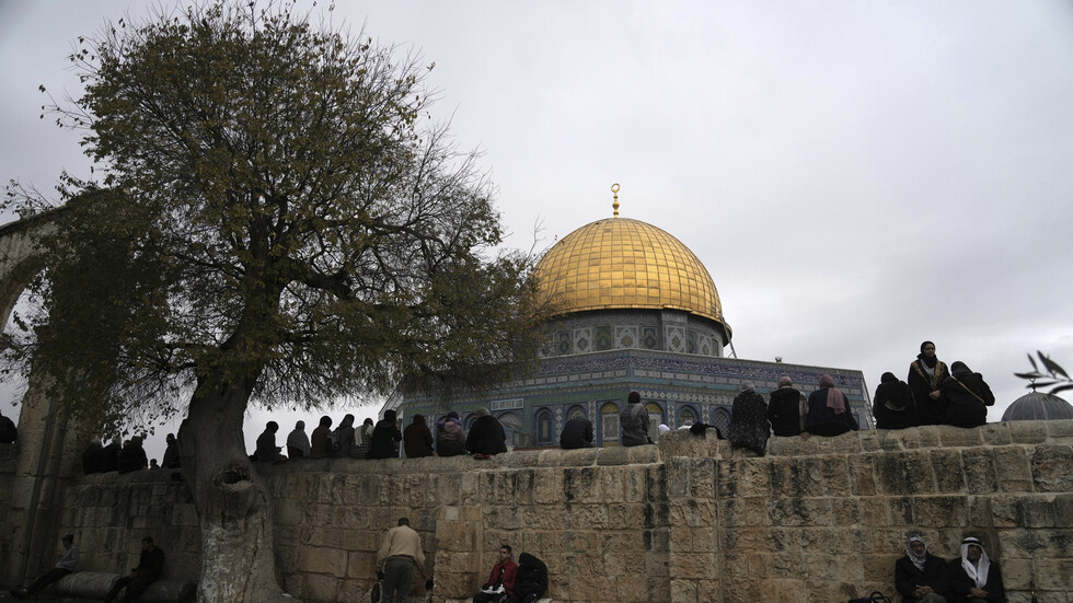 مكتب إعلام الأسرى الفلسطينيين: مفاوضات صعبة جدا مع إسرائيل قد تتوج بانتصار الأسرى