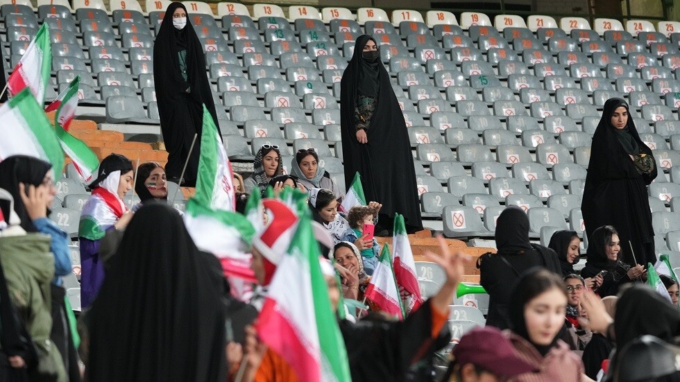 المواجهة الإيرانية الروسية على ملعب "آزادي" بطهران تنتهي بضربتي جزاء