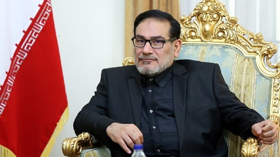 شمخاني: لا قيود على تعزيز وتطوير العلاقات مع دول الجوار