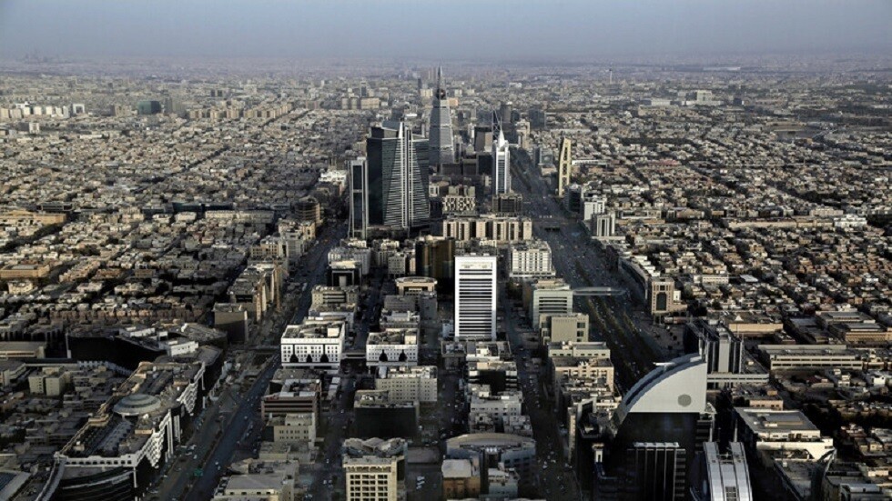 قريبا.. السعودية ستسمح للأجانب بتملك العقارات (فيديو)