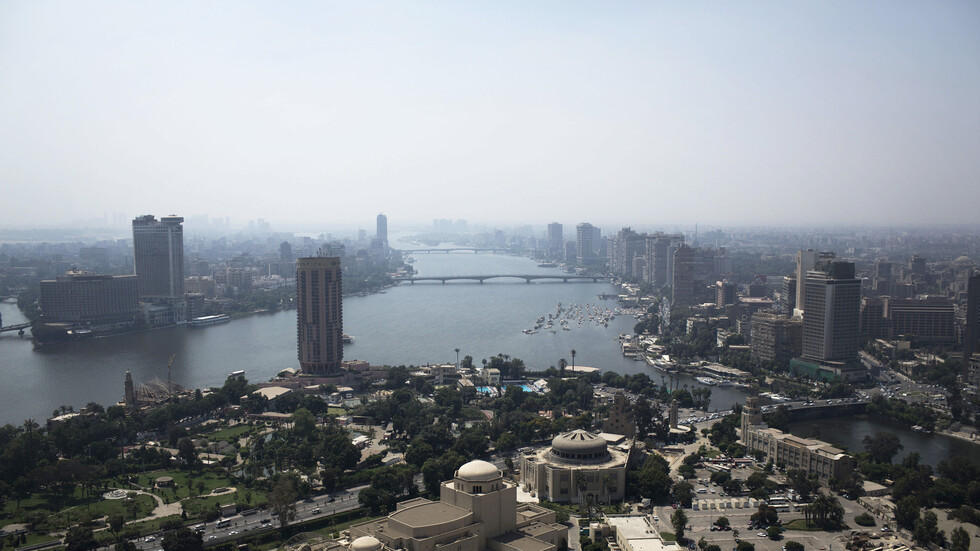 مصر..الأرصاد الجوية تحذر من حالة الطقس غدا الاثنين